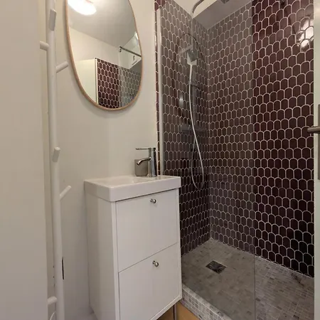 Apartmán Le Splendide De Piscine Sauna Jacuzzi